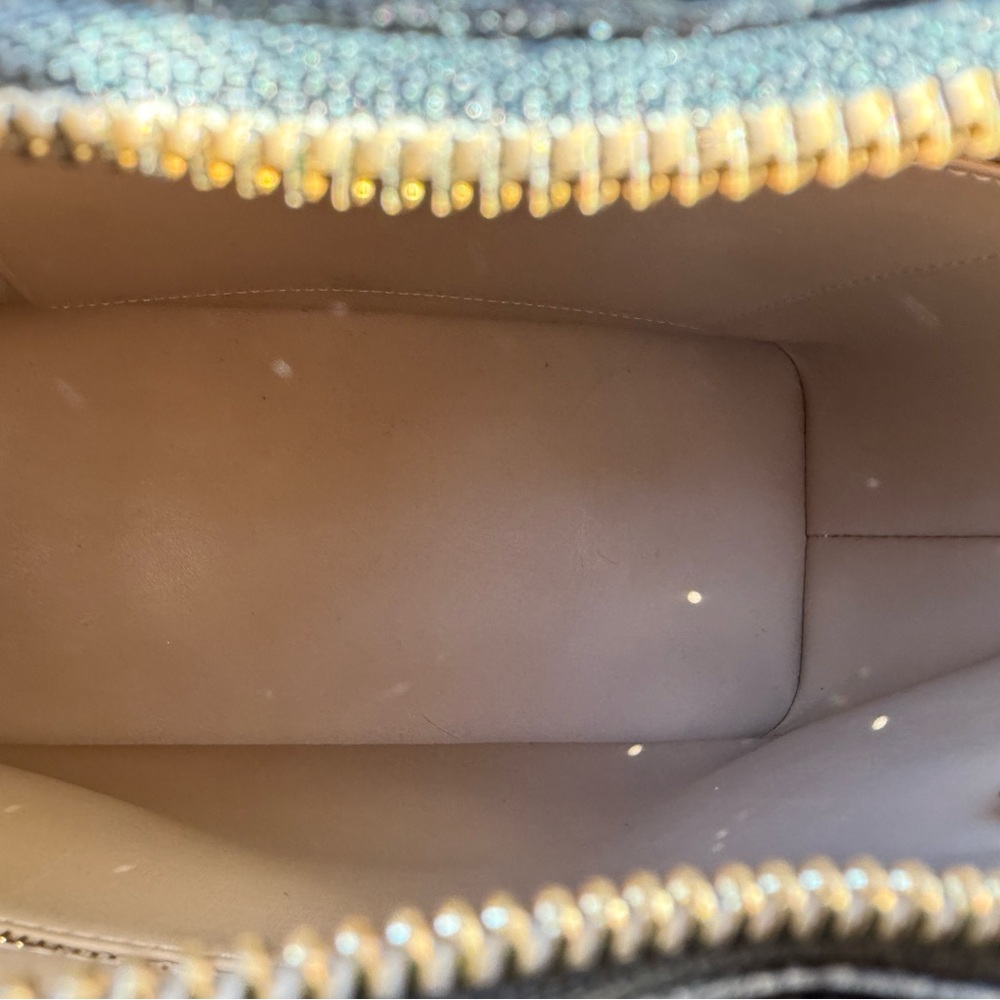 Authentic Louis Vuitton dyed Vernis tote .. SALE - Picture 7 of 13
